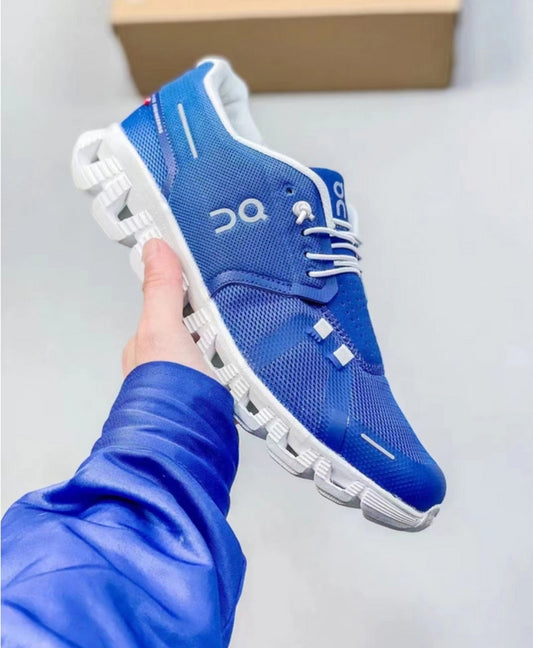 Hoka 2023