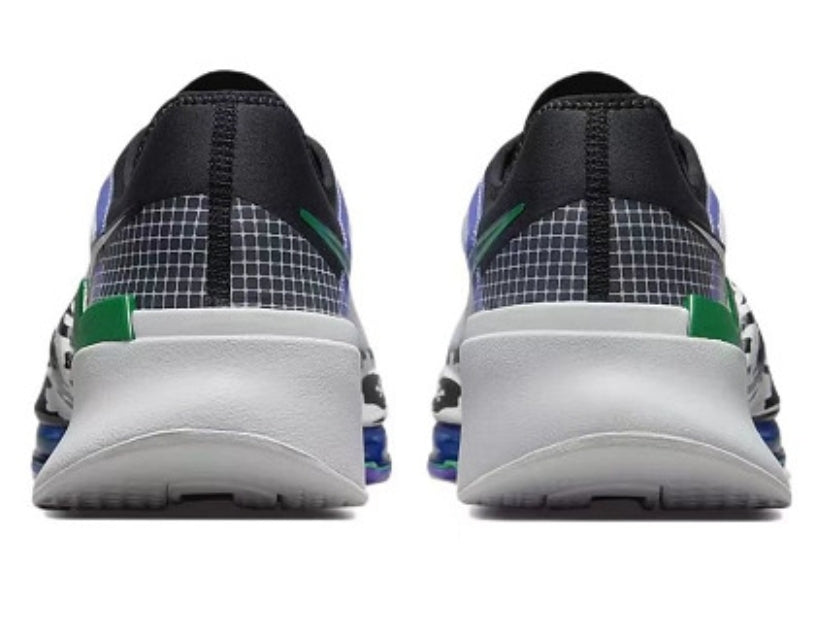 Les baskets Nike Air Zoom combinent style et performance, offrant une expérience unique. Leur design élégant. Pas cher. Le moins Cher.