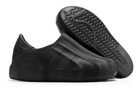 Les baskets Adidas Originals AdiFOM Superstar unissent tradition et modernité. Avec la technologie AdiFOM.
