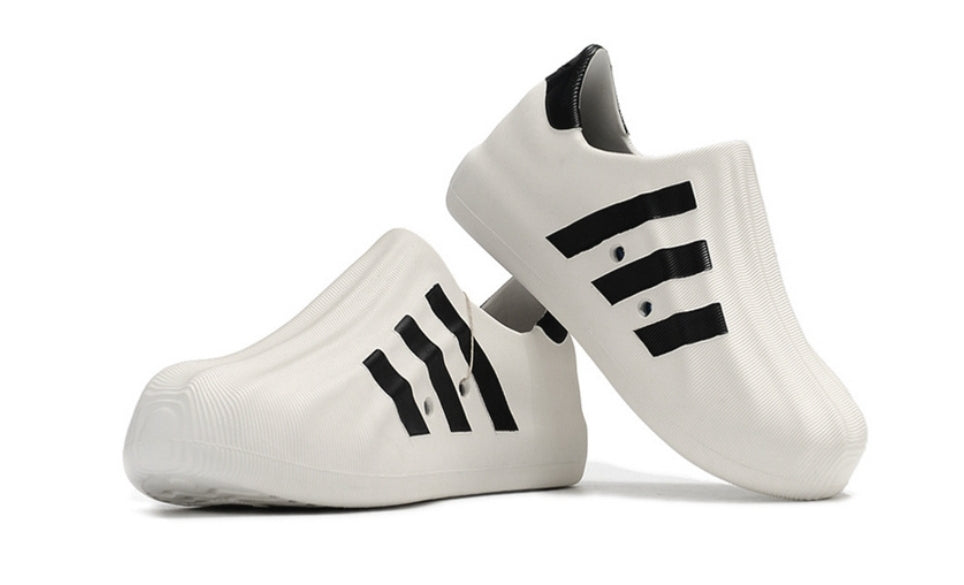 Les baskets Adidas Originals AdiFOM Superstar unissent tradition et modernité. Avec la technologie AdiFOM. 
