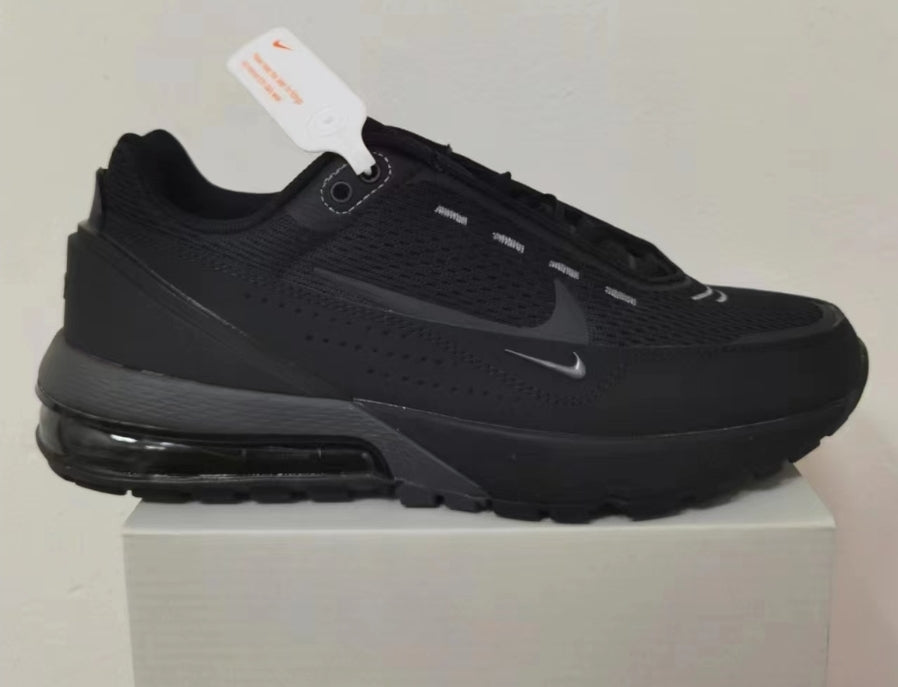 Les baskets Nike Air Max Pulse offrent un style emblématique et une performance exceptionnelle.

 leur design moderne. Pas cher.le moins cher.