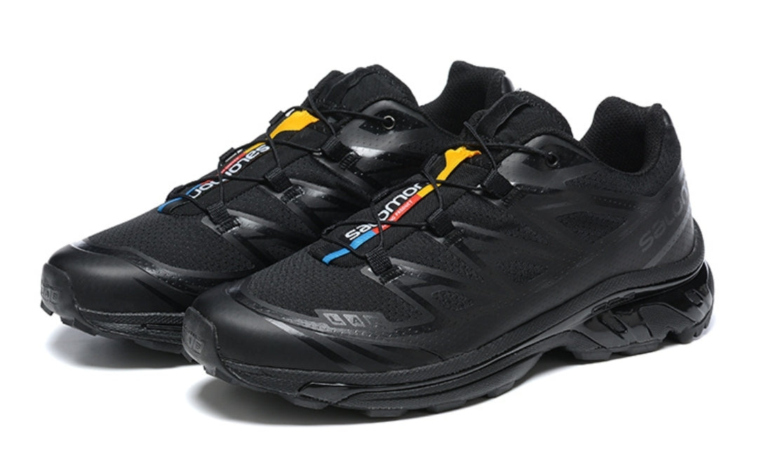 Les baskets Salomon allient performance et style de mode. Leur design innovant  choix incontournable. Pas cher . Le moins cher.