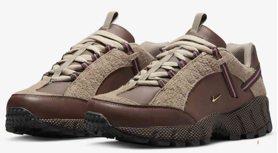 Les baskets Nike Air Humara LX Jacquemus offrent un style emblématique et une performance exceptionnelle. leur design distinctif.pas cher. Le moins cher.