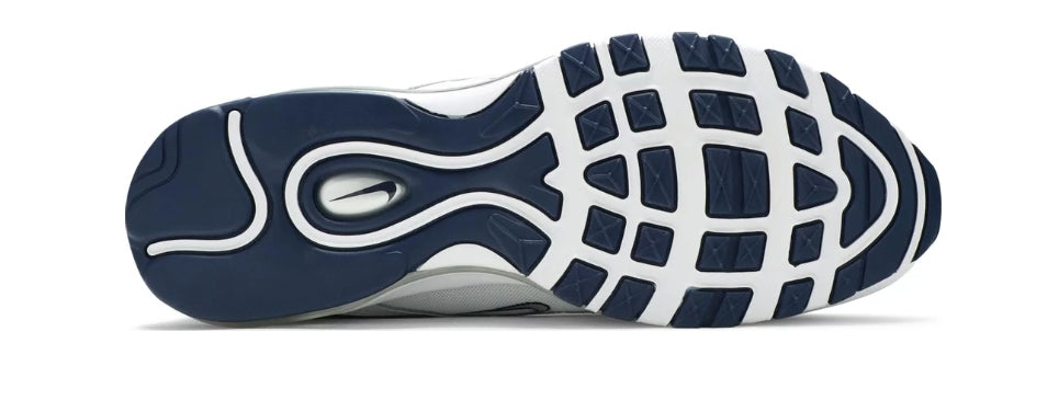 Les baskets Nike Air Max 97 sont synonymes de style emblématique et de confort absolu. Leur design ondulé distinctif.pas cher. Le moins cher. 