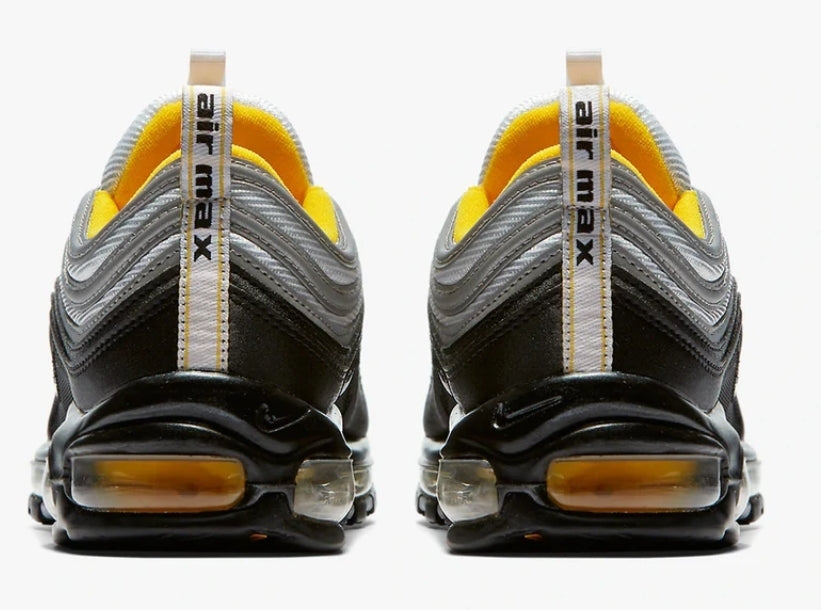 Les baskets Nike Air Max 97 sont synonymes de style emblématique et de confort absolu. Leur design ondulé distinctif.pas cher. Le moins cher. 