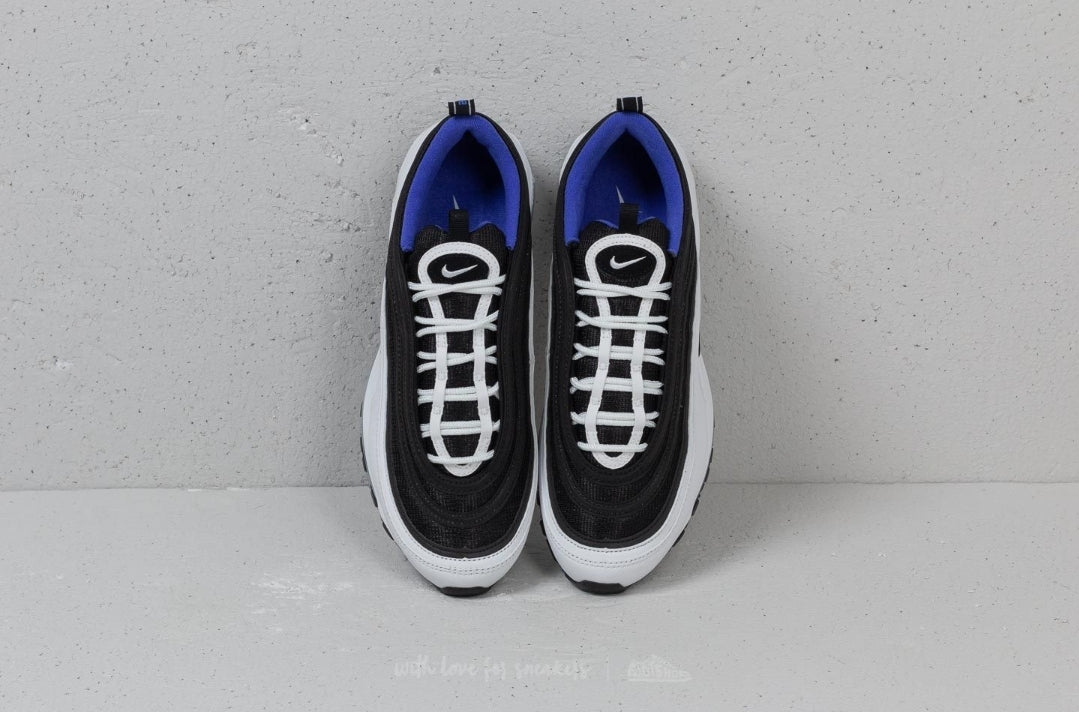 Les baskets Nike Air Max 97 sont synonymes de style emblématique et de confort absolu. Leur design ondulé distinctif.pas cher. Le moins cher. 