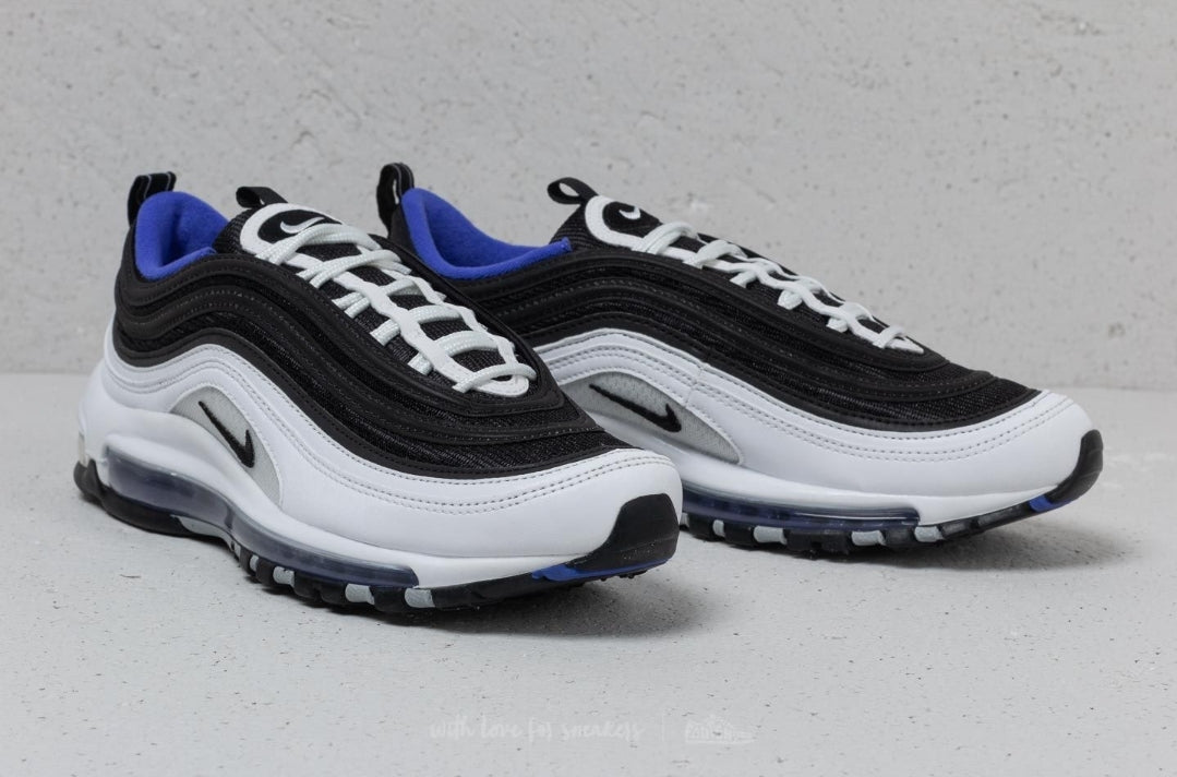 Les baskets Nike Air Max 97 sont synonymes de style emblématique et de confort absolu. Leur design ondulé distinctif.pas cher. Le moins cher. 