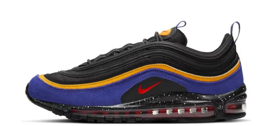 Les baskets Nike Air Max 97 sont synonymes de style emblématique et de confort absolu. Leur design ondulé distinctif.pas cher. Le moins cher. 