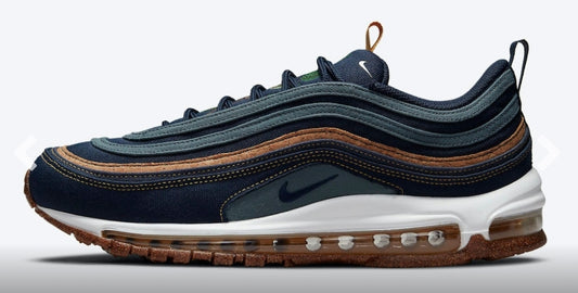 Les baskets Nike Air Max 97 sont synonymes de style emblématique et de confort absolu. Leur design ondulé distinctif.pas cher. Le moins cher. 