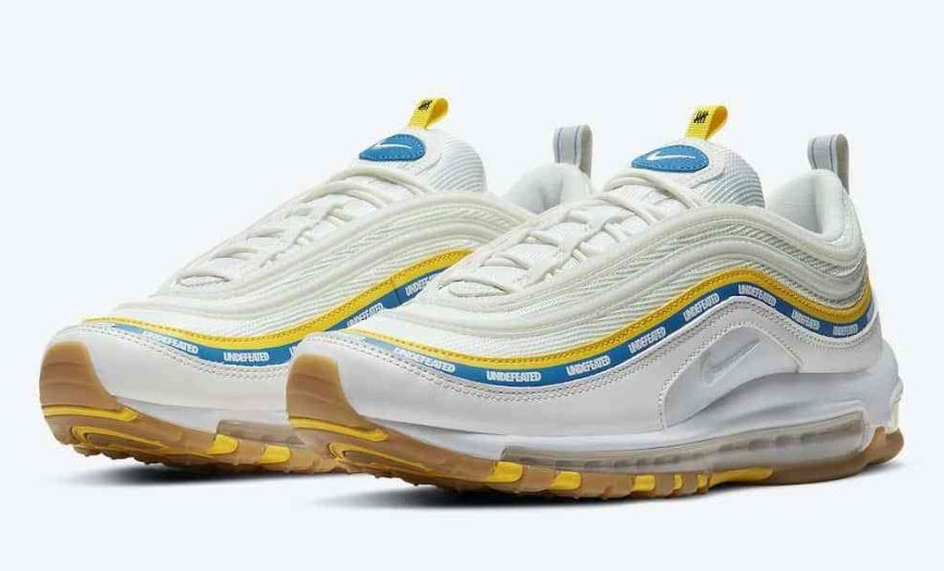 Les baskets Nike Air Max 97 sont synonymes de style emblématique et de confort absolu. Leur design ondulé distinctif.pas cher. Le moins cher. 