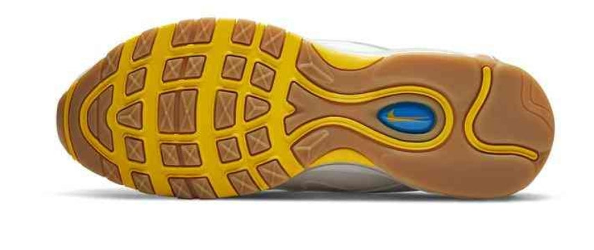 Les baskets Nike Air Max 97 sont synonymes de style emblématique et de confort absolu. Leur design ondulé distinctif.pas cher. Le moins cher. 