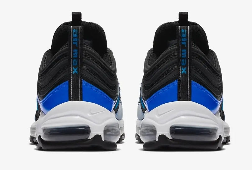 Les baskets Nike Air Max 97 sont synonymes de style emblématique et de confort absolu. Leur design ondulé distinctif.pas cher. Le moins cher. 