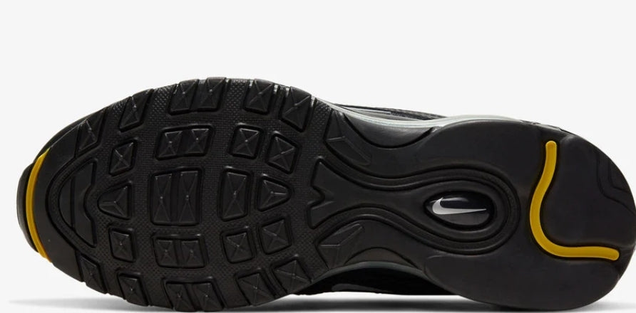 Les baskets Nike Air Max 97 sont synonymes de style emblématique et de confort absolu. Leur design ondulé distinctif.pas cher. Le moins cher. 