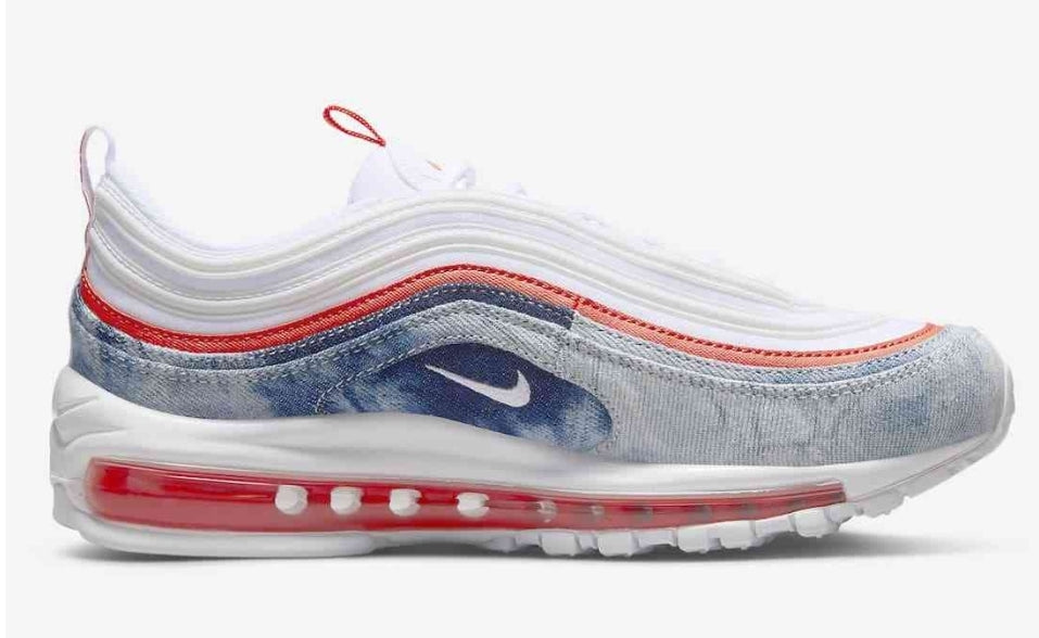 Les baskets Nike Air Max 97 sont synonymes de style emblématique et de confort absolu. Leur design ondulé distinctif.pas cher. Le moins cher. 