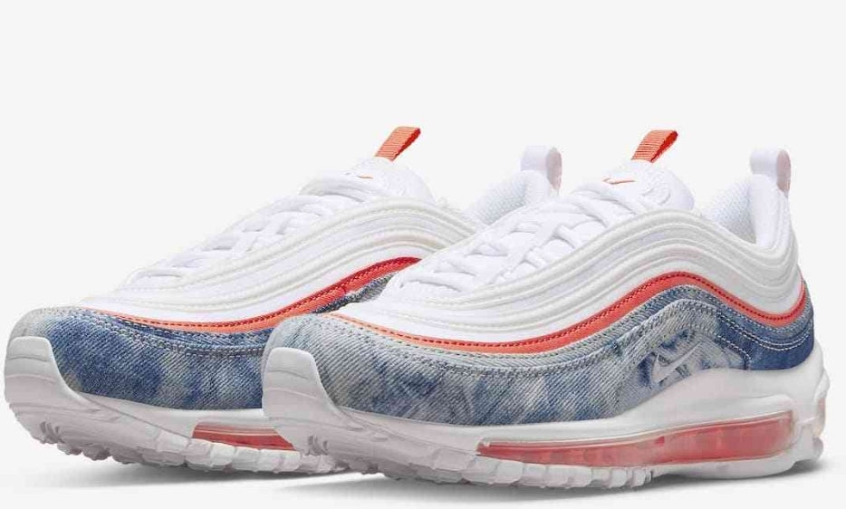 Les baskets Nike Air Max 97 sont synonymes de style emblématique et de confort absolu. Leur design ondulé distinctif.pas cher. Le moins cher. 