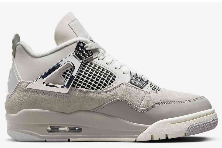  Les baskets Air Jordan 4 offrent un style iconique et une performance remarquable.

leur design distinctif pas cher. le moin cher. 