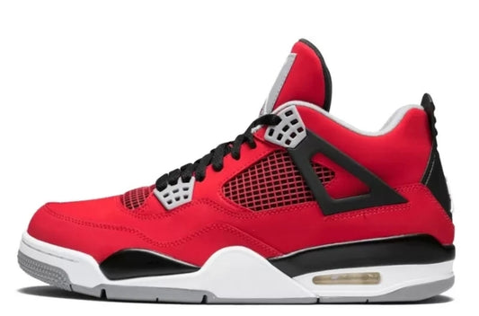  Les baskets Air Jordan 4 offrent un style iconique et une performance remarquable.

leur design distinctif pas cher. le moin cher. 