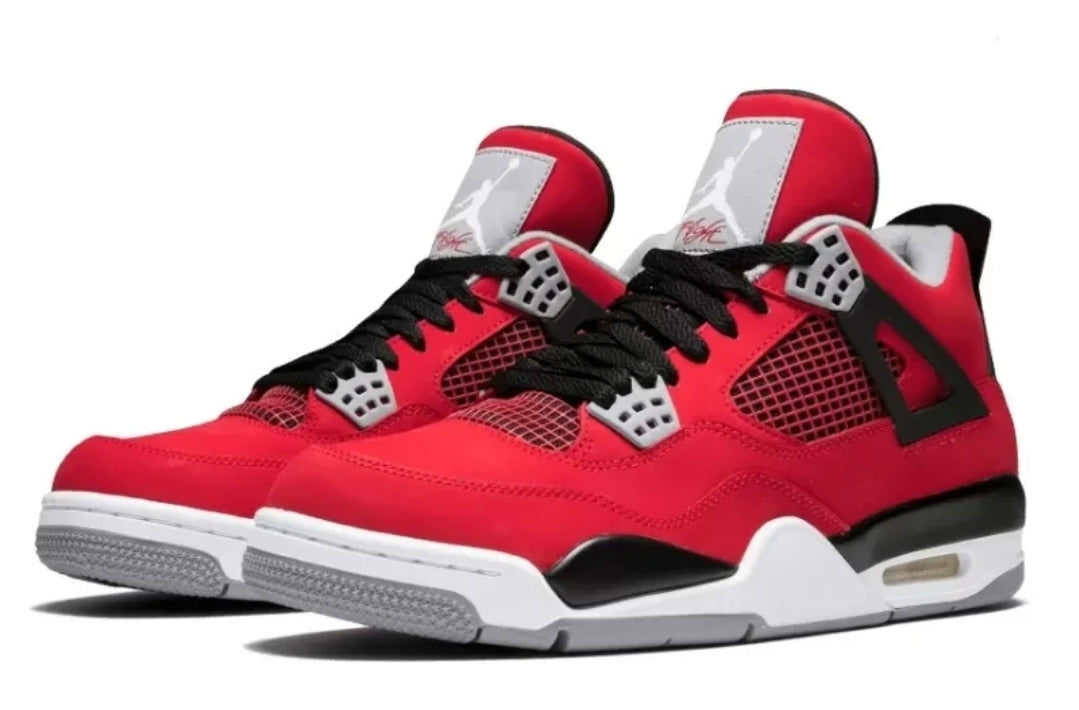  Les baskets Air Jordan 4 offrent un style iconique et une performance remarquable.

leur design distinctif pas cher. le moin cher. 