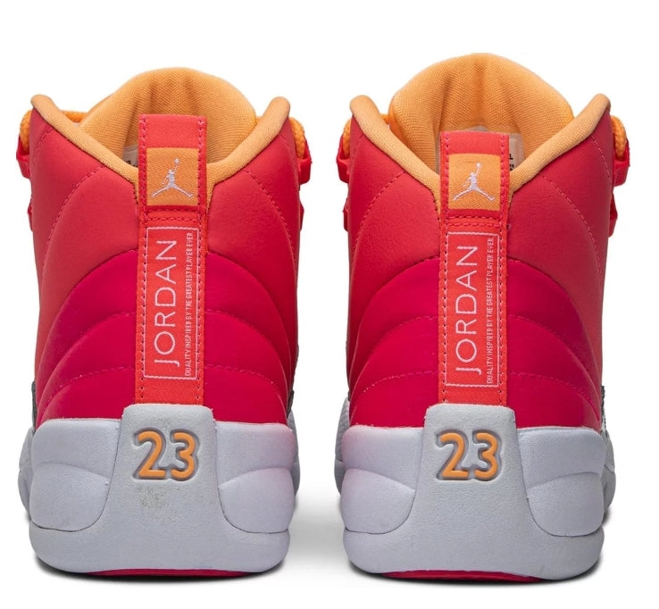 Les baskets Air Jordan 12 offrent un style iconique et une performance exceptionnelle.design distinctif.pas cher.moin Cher.
