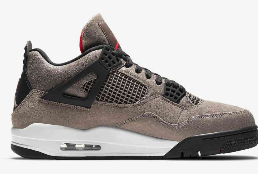  Les baskets Air Jordan 4 offrent un style iconique et une performance remarquable.

leur design distinctif pas cher. le moin cher. 