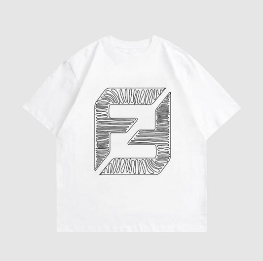 Les polos T-shirt Fendi pour homme incarnent l’élégance italienne avec une touche de modernité , caractéristiques de la maison Fendi. Au meilleur prix