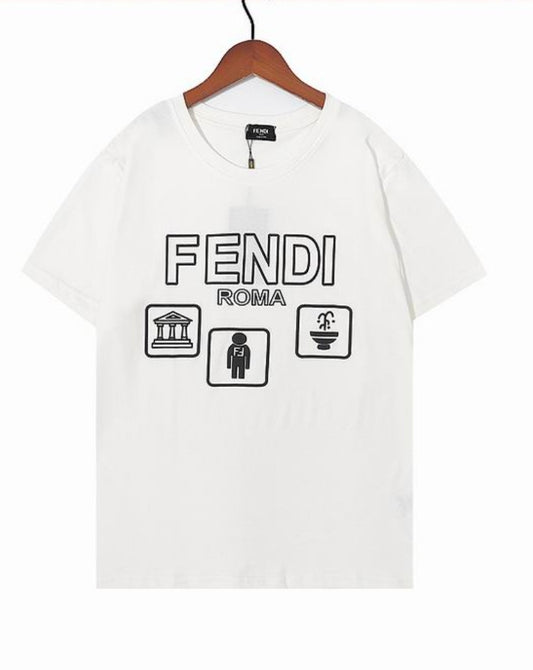 Les polos T-shirt Fendi pour homme incarnent l’élégance italienne avec une touche de modernité , caractéristiques de la maison Fendi. Au meilleur prix 