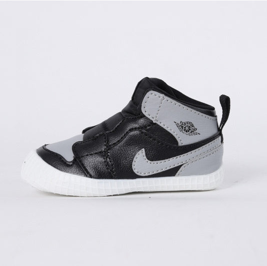 Chaussure pour Enfant/BeBe :  Air Jordan 1 Garçon/Fille 18-25