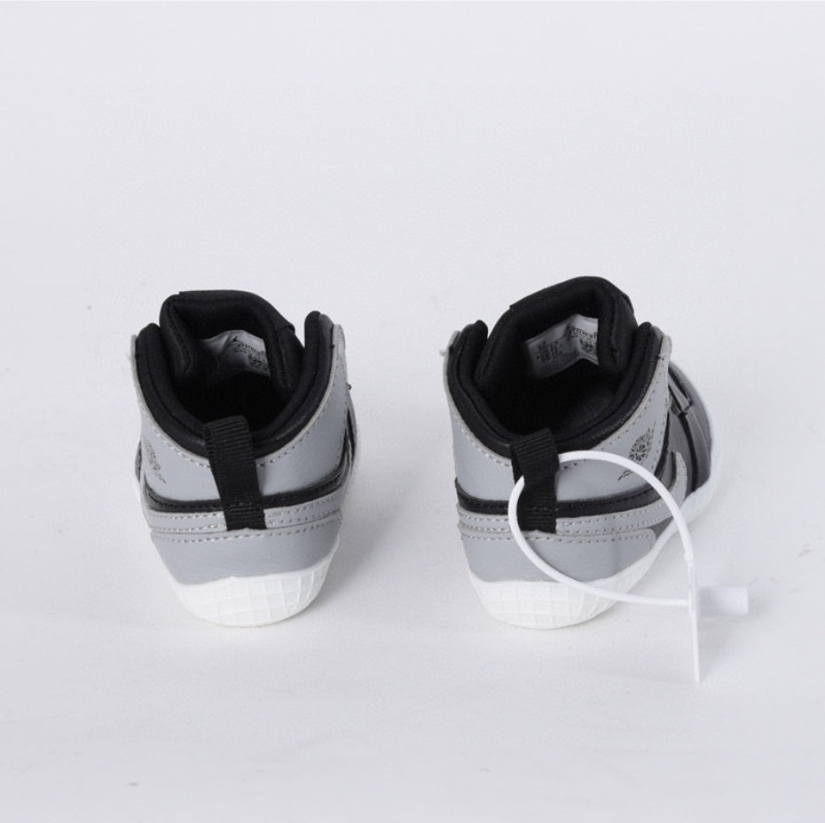 Chaussure pour Enfant/BeBe :  Air Jordan 1 Garçon/Fille 18-25