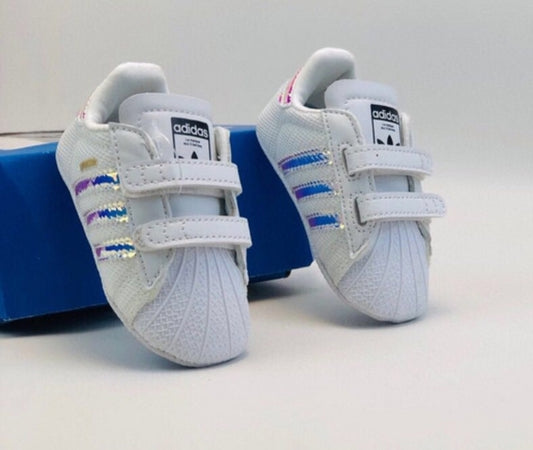 Chaussure pour Enfant/BeBe :  Adidas Garçon/Fille 18-25