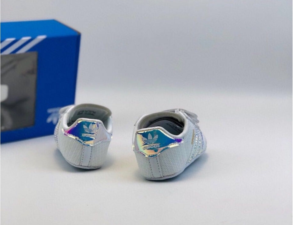 Chaussure pour Enfant/BeBe :  Adidas Garçon/Fille 18-25