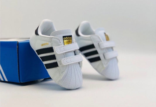 Chaussure pour Enfant/BeBe : Adidas Garçon/Fille 18-25