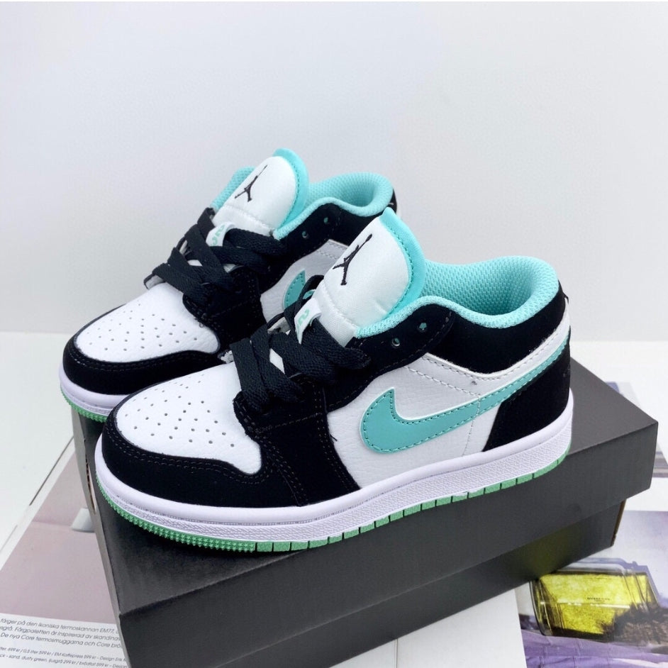 Chaussure pour Enfant: Air Jordan 1  Garçon/Fille