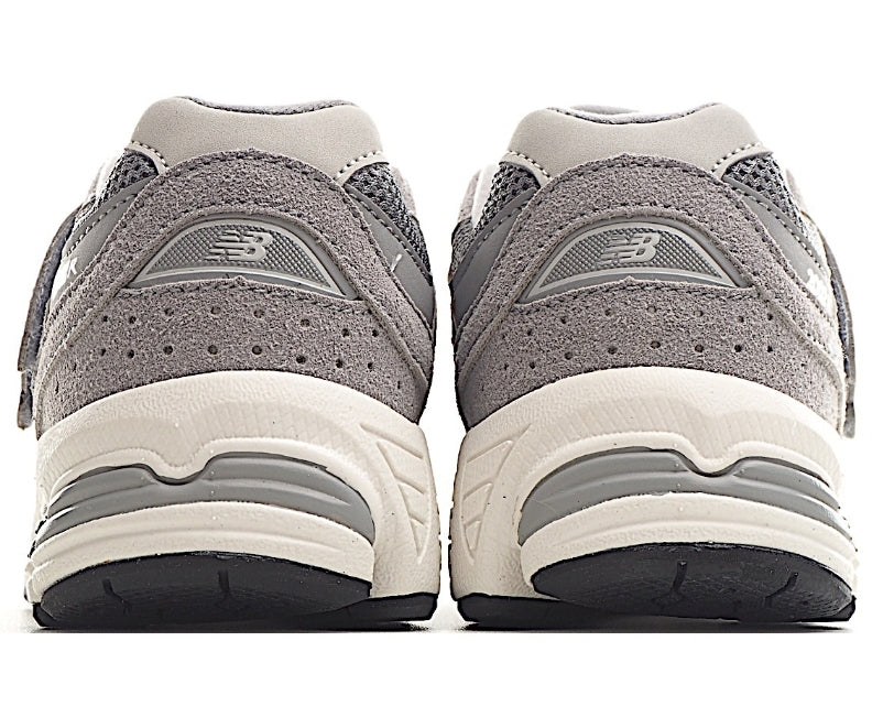chaussure pour Enfant: New Balance 2002R Garçon/Fille