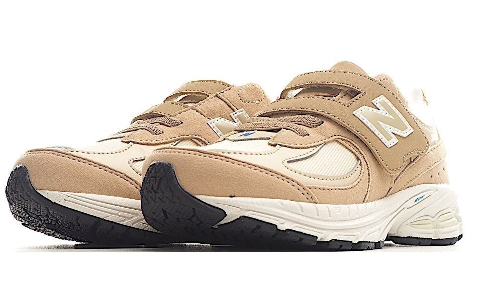 chaussure pour Enfant: New Balance 2002R Garçon/Fille