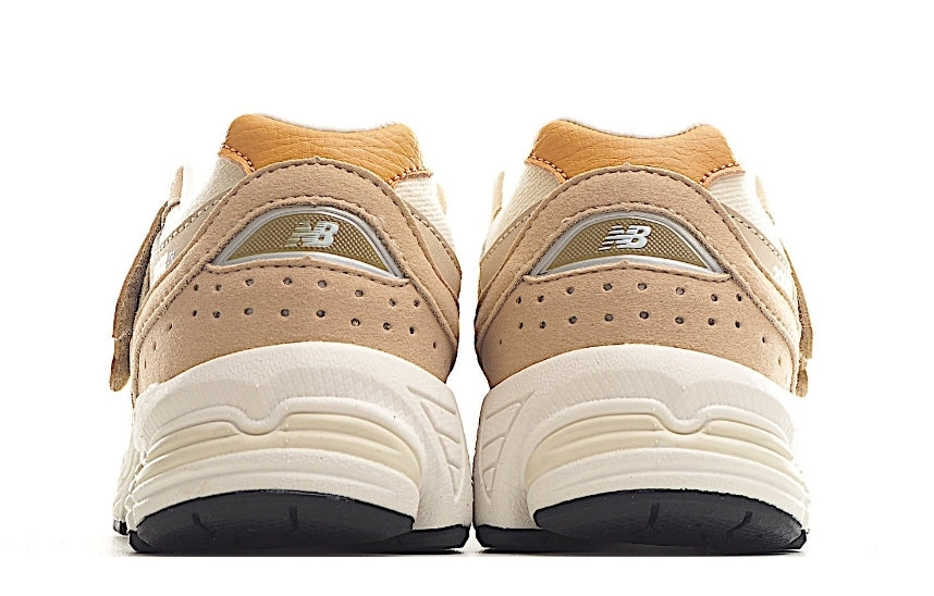 chaussure pour Enfant: New Balance 2002R Garçon/Fille