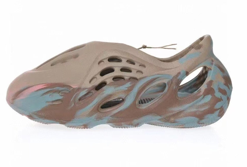 Chaussure pour Enfant:  Sandales Adidas Yeezy Foam Runner Garçon/Fille