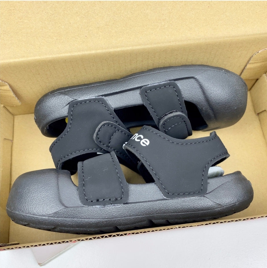 Chaussure pour Enfant: Sandales new Balance Garçon/Fille