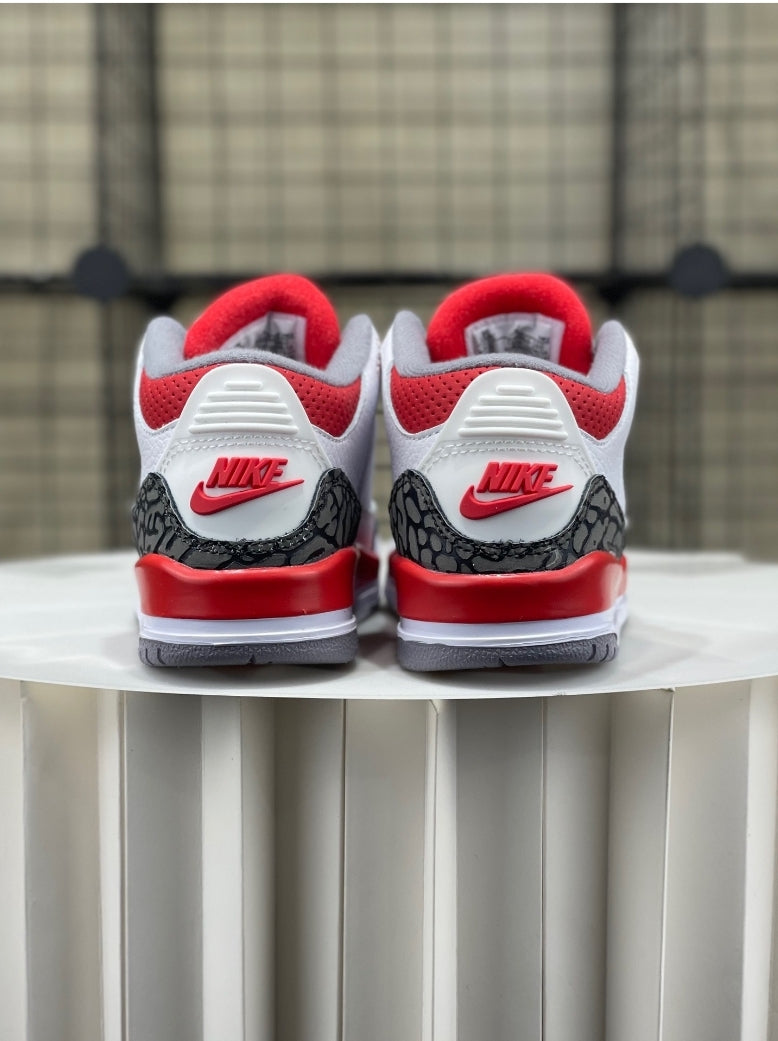 Chaussure pour Enfant: Air Jordan 3 Garçon/Fille