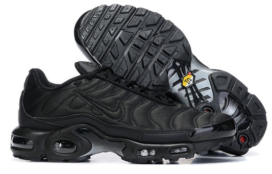 Les  Baskets Nike Air Max Tn incarnent un style emblématique et une performance supérieure.
design distinctif et unique, pas cher. Le moins cher.