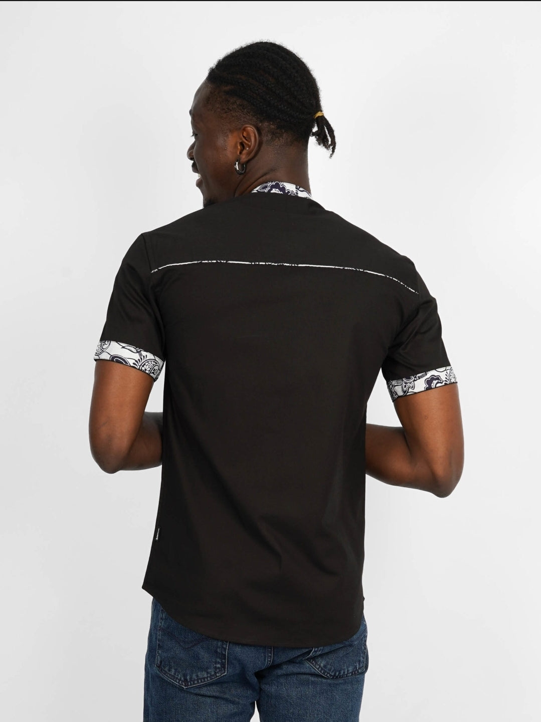Chemise Mao noire manches courtes Lagos