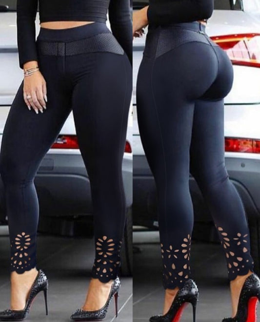 Pantalon skinny boutonné à taille femme