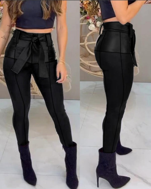 Pantalon skinny boutonné à taille femme