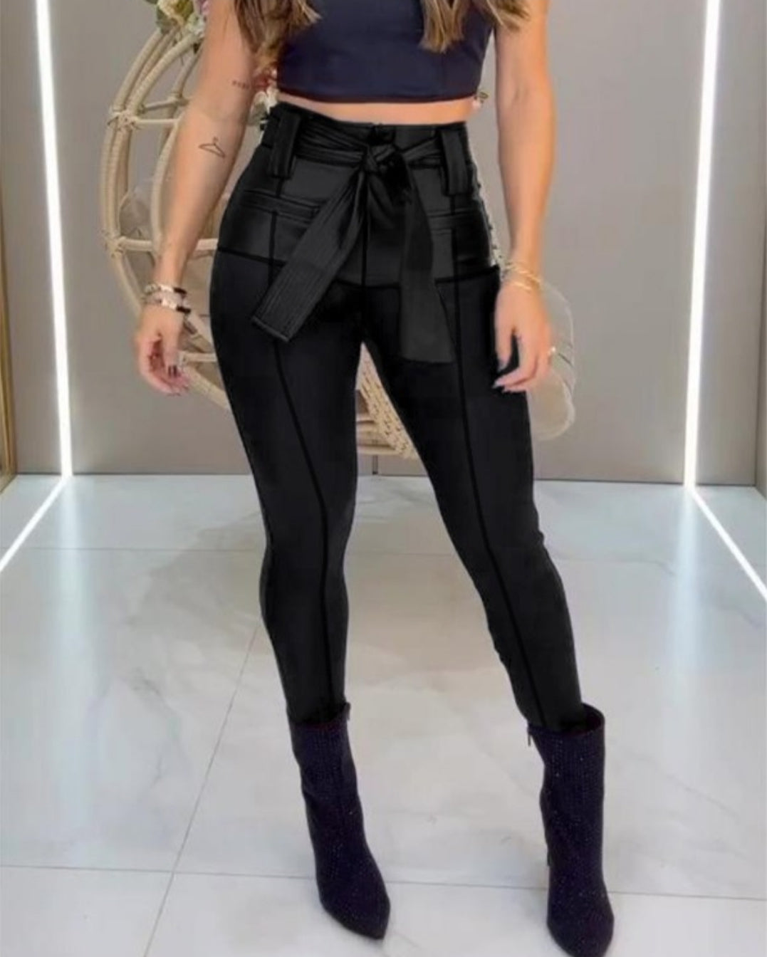 Women's button-up skinny pants