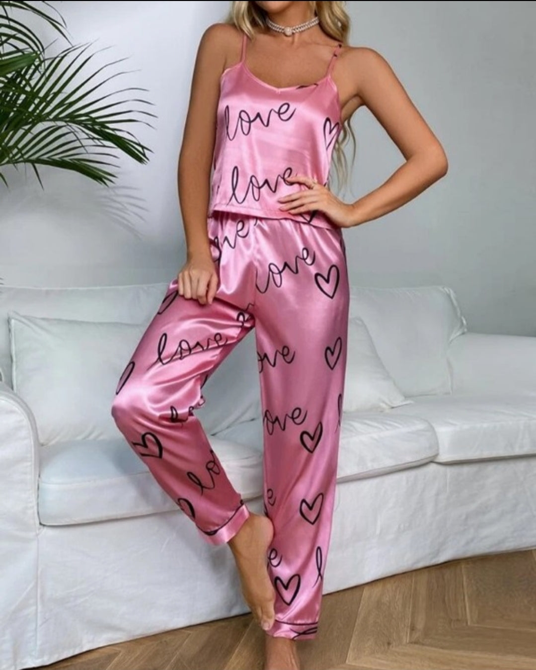 Nuisette en ensemble débardeur en satin à imprimé cœur d'amour