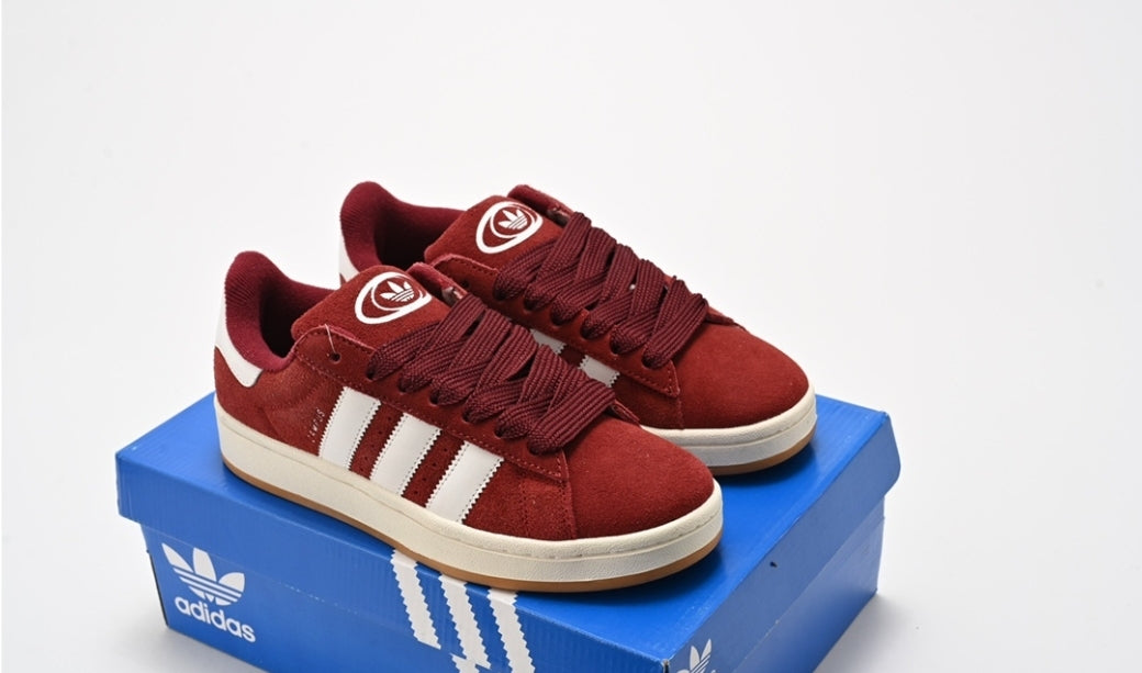Les baskets Adidas Campus allient un style intemporel à un confort supérieur.
 design classique, pas cher. Le moins cher.