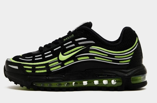 Les baskets Nike Air Max TL 2.5 X COMME DES GARÇONS offrent un style audacieux et une performance fonctionnelle. Pas cher.  Le moins cher 