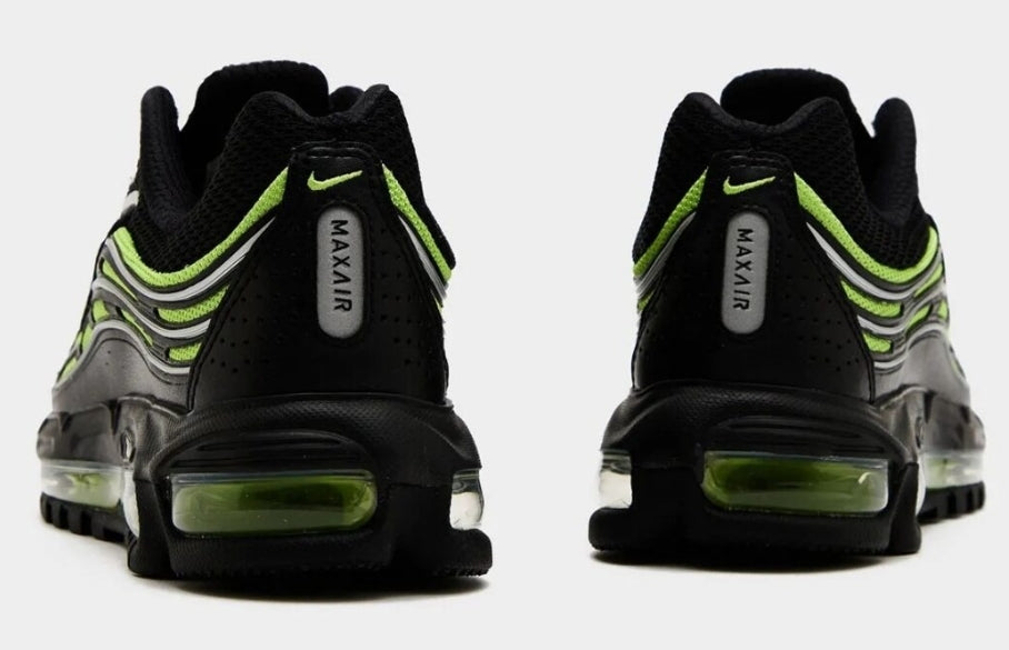 Les baskets Nike Air Max TL 2.5 X COMME DES GARÇONS offrent un style audacieux et une performance fonctionnelle. Pas cher.  Le moins cher 