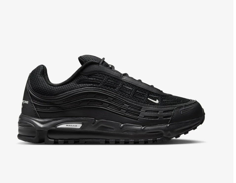 Découvrez les Baskets Nike Air Max TL 2.5 x COMME DES GARÇONS Black, fusion parfaite de style et confort. Procurez-vous cette paire unique !