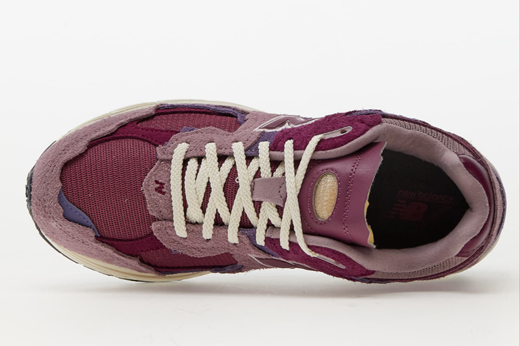 Les baskets New Balance allient style et confort. Leur design classique et leurs matériaux de haute qualité en font un choix idéal pour les amateurs de sneakers.pas cher. Le moins cher.