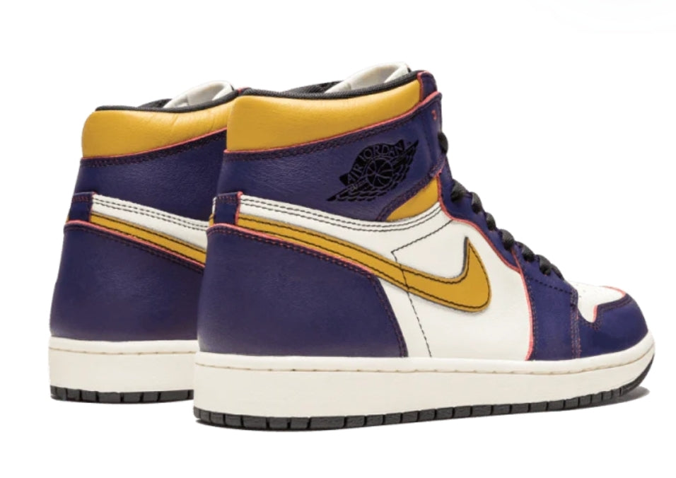 Les baskets Air Jordan 1 offrent un style iconique et une performance légendaire.

 leur design emblématique .pas cher. Le moins cher.